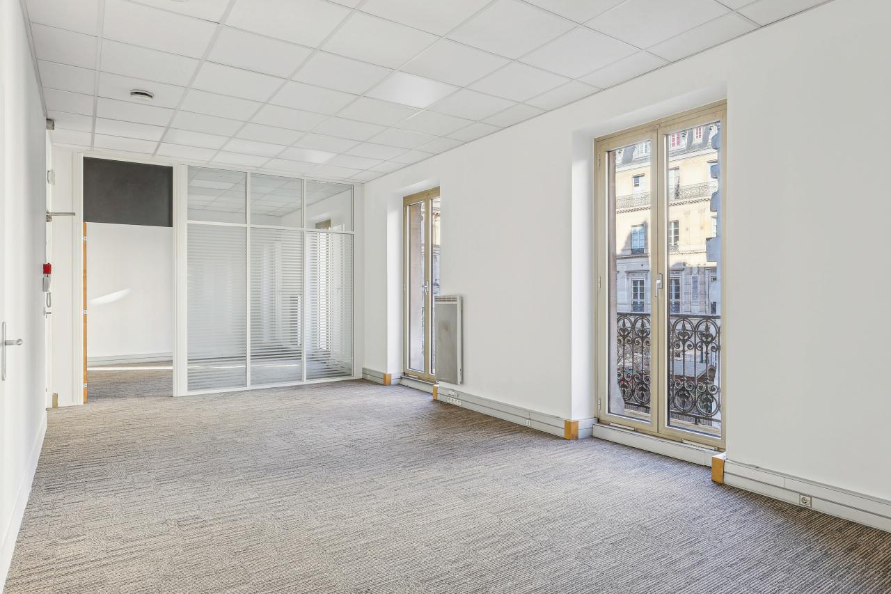 Bureau Paris 94m² Location bureau Paris OLBUR2201483 8